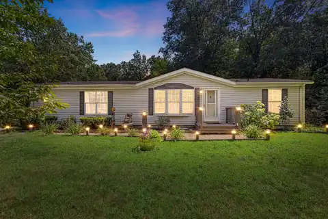 8730 N 1175 E, Walkerton, IN 46574
