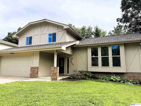 12523 Patrick Circle, Omaha, NE 68164