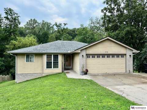 1011 Bradford Drive, Plattsmouth, NE 68048