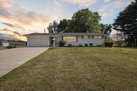 2548 Coquillard Drive, Niles, MI 49120