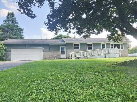4511 State Road, Hillsdale, MI 49242
