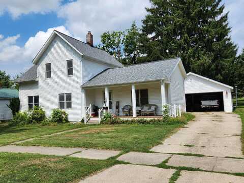 327 E Cherry Street, Fremont, MI 49412