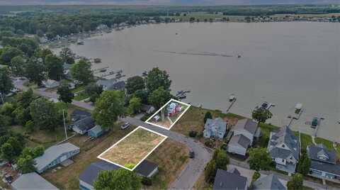 2207 Strait Tow Boulevard, Crystal, MI 48818