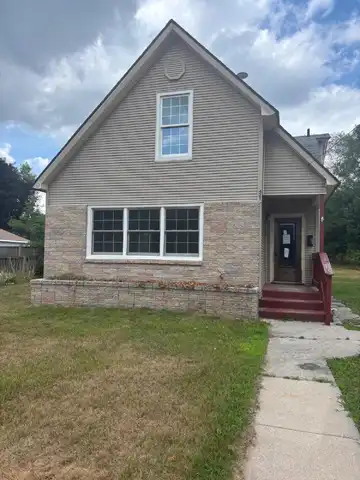 421 Lewis Street, Belding, MI 48809