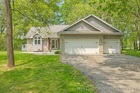 12869 Links Lane, Gowen, MI 49326