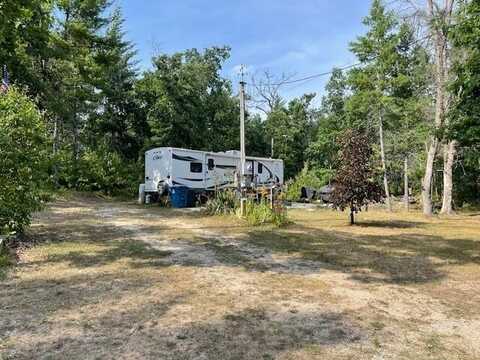 1678 Harding Avenue, Baldwin, MI 49304