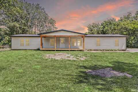 919 N 200 W, Valparaiso, IN 46385