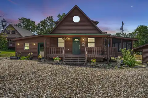 200 Big Bear Boulevard, Hollister, MO 65672