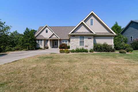 955 Forest Lake Drive, Branson West, MO 65737
