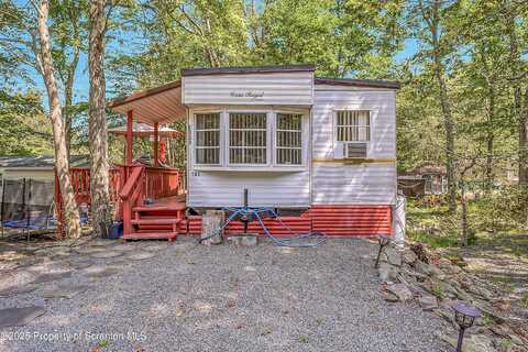 131 Palomino Trail E, Covington, PA 18424