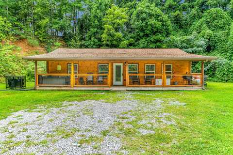 903 Johns Branch Road, Gatlinburg, TN 37738