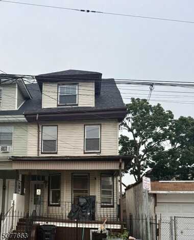 113 Delavan Ave, Newark, NJ 07104