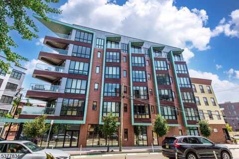 332 Newark Ave, Jersey City, NJ 07302