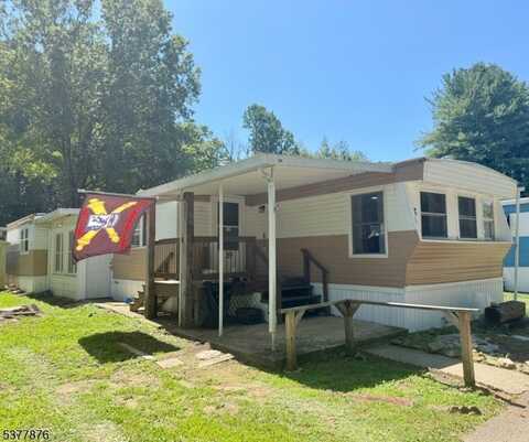 39 Front Street, Oxford, NJ 07863