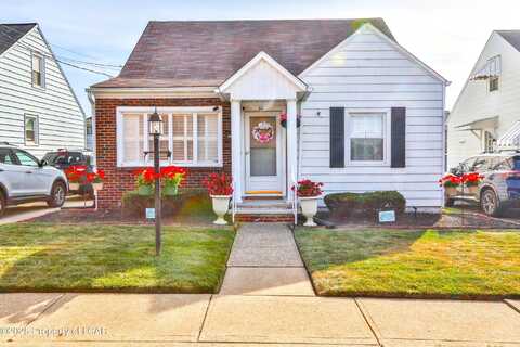 34 Seminary Place, Forty Fort, PA 18704