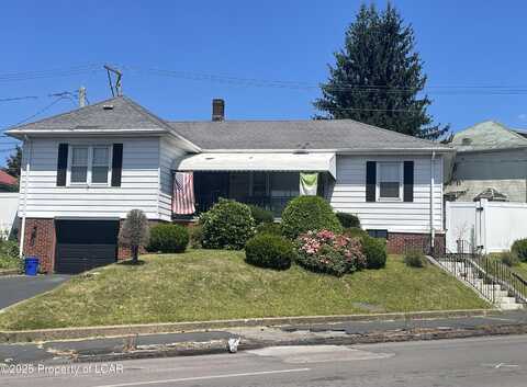 7 W Diamond Avenue, West Hazleton, PA 18202