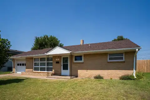 303 E 25th St, Hays, KS 67601