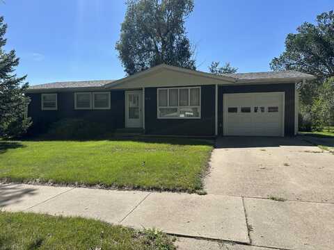 1465 Idaho Ave SE, Huron, SD 57350