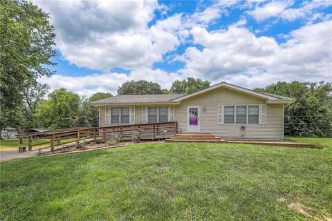 1800 S Harding Street, Oak Grove, MO 64075