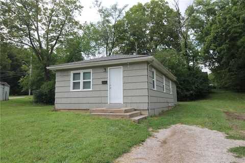 2006 E 82nd Terrace, Kansas City, MO 64132