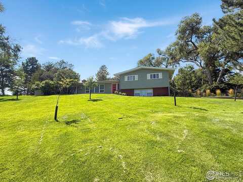 107 Juniper Dr, Sterling, CO 80751