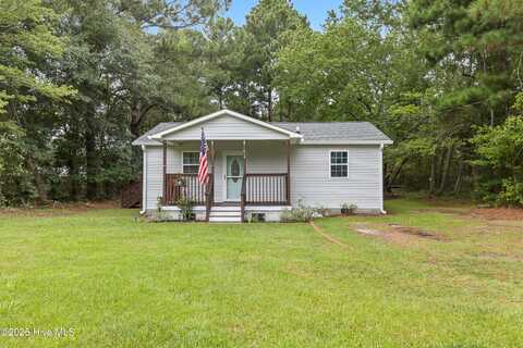 614 Saint Johns Church Road, Hampstead, NC 28443