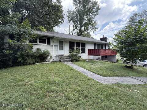 434 Oak Circle, Oliver Springs, TN 37840