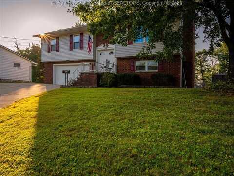 188 Spruce Lane, Poca, WV 25159