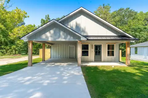 2213 Dunbar Drive, Longview, TX 75602