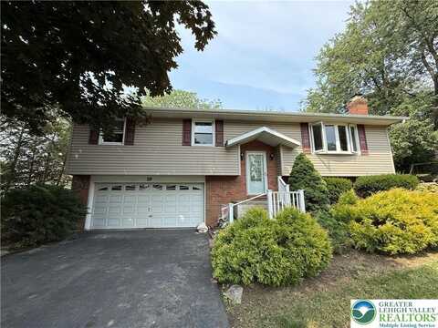 19 W SYLVAN Drive, Allen Twp, PA 18067