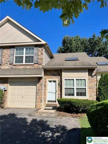 5551 Stonecroft Lane, Macungie, PA 18106