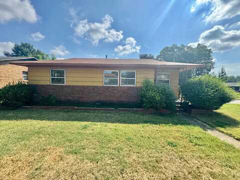 1818 BENTON, Memphis, TN 38106