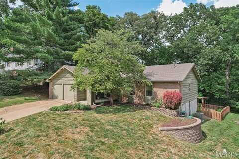 1520 Ploma Drive, Ballwin, MO 63021