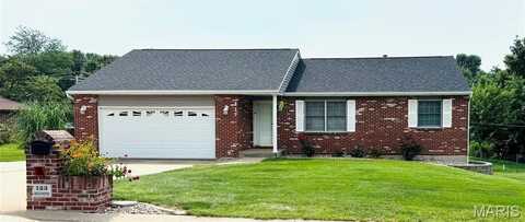 123 Rosewood Drive, Hannibal, MO 63401