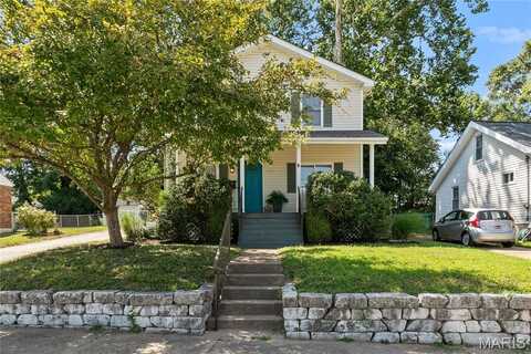 703 Holland Avenue, Webster Groves, MO 63119