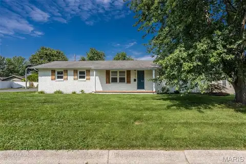 526 Vermont Street, Bethalto, IL 62010