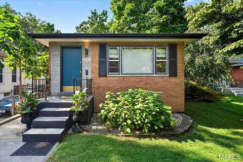 7120 Rabenberg Place, Saint Louis, MO 63143