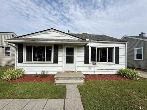 15339 Flanders, Southgate, MI 48195