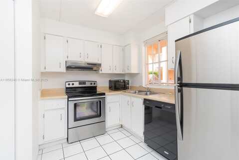 6155 NW 186th St, Hialeah, FL 33015