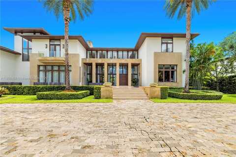401 Arvida Pkwy, Coral Gables, FL 33156