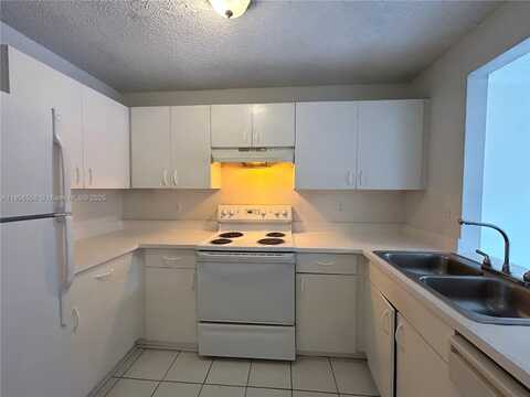 undefined, Palm Springs, FL 33406