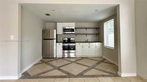 534 SW 6th Ct, Miami, FL 33130