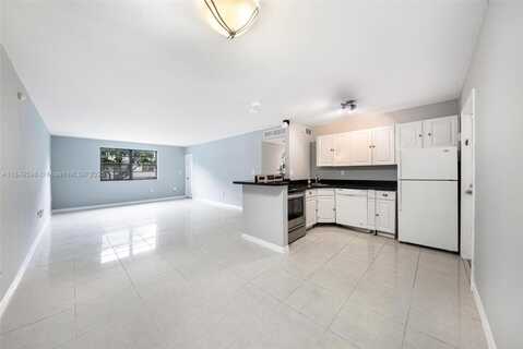 9020 NE 8th Ave, Miami Shores, FL 33138