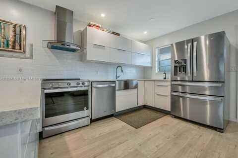 417 N K St, Lake Worth, FL 33460