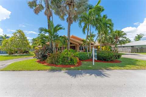 10220 SW 140th St, Miami, FL 33176