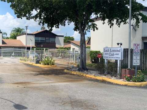 3200 NW 5th Ter, Pompano Beach, FL 33064