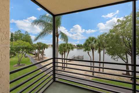 1101 Colony Point Cir, Pembroke Pines, FL 33026