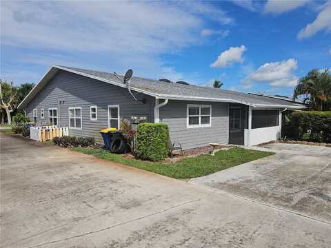 9079 SE Hobe Ridge Ave, Hobe Sound, FL 33455