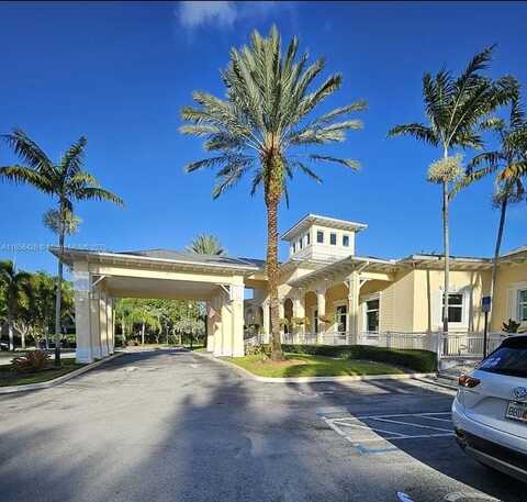 2610 NE 3rd Dr, Homestead, FL 33033