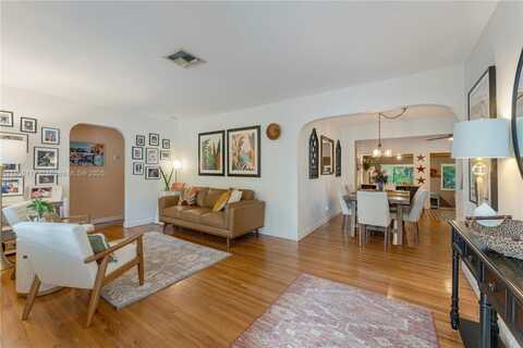 6200 SW 34th St, Miami, FL 33155